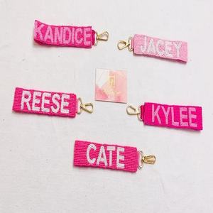 พวงกุญแจลูกปัดข้าวอินเดียแบบถอดได้สายรัดประดับเลื่อมสำหรับเด็กอุปกรณ์เสริมกระเป๋านักเรียน - Product Image 1