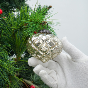 Caja de Navidad de Plata Antigua al por Mayor con Diseño de Rábano y Textura de Diamante, Decoración Colgante Vintage para Fiestas - Product Image 4