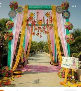 Parasol décoratif de style indien classique pour la décoration de salle de mariage, parapluie suspendu avec poignée en plastique - Product Image 4
