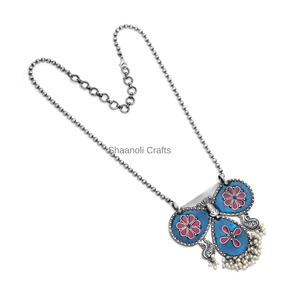 Butterfly Design Silver Plated Necklaces Long Silver Chain Designer Pendant Jewellery for Womens and Girls for Wedding Party's - Product Image 2