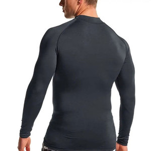 Vêtements de fitness pour hommes, rashguard à manches courtes sur mesure, respirant et avec logo imprimable, vente en ligne, service OEM disponible - Product Image 3