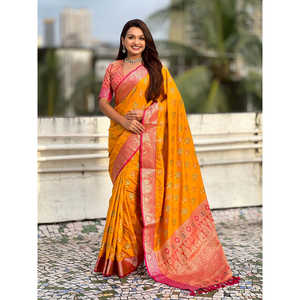 Sari Patola Ikkat en soie douce Zari tissée couleur moutarde Elite Weaves avec tissages contrastés, robes de soirée élégantes 600g - Product Image 6