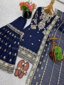 PinkCityBlocks Conjunto de Kurta/Kurti Tradicional Indio-Pakistaní para Mujer, Corte Ajustado, Georgette Sintética de Alta Calidad, Diseño Pintado a Mano, para Bodas - Product Image 2