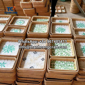 Nouveauté Plateau de service en rotin fait à la main avec nacre Plateau de service élégant et classique Plateau de service en rotin - Product Image 5