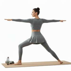 Conjunto de Yoga y Pilates Personalizable OEM, Ropa de Yoga de Alta Calidad para Gimnasio, Material de Nailon, Diseño 2 en 1, Secado Rápido, para Todas las Temporadas - Product Image 5