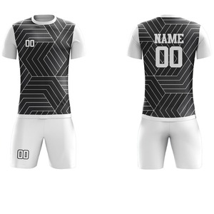 เสื้อฟุตบอลแบบสั่งทำพิเศษ ผ้าโพลีเอสเตอร์ 100% ระบายเหงื่อเร็ว รับผลิตตามแบบ OEM ขายส่ง - Product Image 5