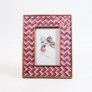 Marco de Fotos de Resina Hecho a Mano, Vertical, con Patrón de Bambú Tejido en Zigzag, Rojo, Morado, Marrón Natural, Decoración Independiente - Product Image 1