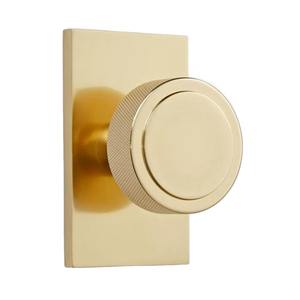 En oferta, la perilla de puerta metálica ayuda a mantener la estabilidad y el alineamiento del mecanismo de la puerta. - Product Image 1