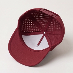 Gorra de Béisbol Roja Transpirable, Ajustable, con Panel Lateral Perforado, para Equipos Deportivos - Product Image 5