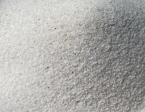 Arena de sílice blanca para materiales de producción y materiales de construcción Grano blanco regular 0.006mm-0,9mm - Product Image 2