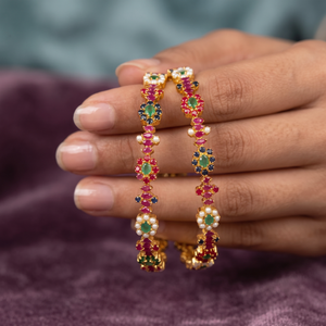 Vente en gros de bracelets floraux en argent sterling 925 plaqué or avec pierres précieuses naturelles multiples, bijoux fins, Memoria Jewels - Product Image 1