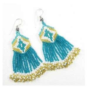 Pendientes Indios Clásicos Bordados a Mano con Cuentas de Semillas y Motivo de Mariposa, Base de Algodón Ligero, Joyería Tradicional de Moda - Product Image 1