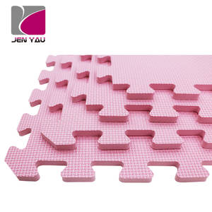 Losetas de Espuma EVA de Alta Densidad con Patrón Cruzado Encajables para Pisos Deportivos y de Dojo - Product Image 2