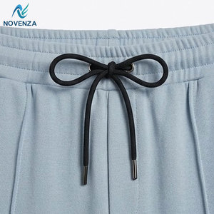 Ensemble t-shirt et short décontracté moderne pour homme, tissu doux au toucher, conçu pour le confort estival, les voyages et la maison - Product Image 6