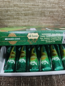 Henné Neha de fabrication indienne, couleur brun naturel, cône de henné biologique, cône de Mehndi à base de plantes pour l'art corporel nuptial, vente en gros - Product Image 4