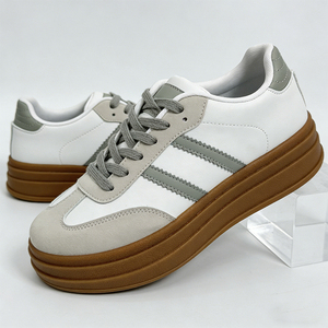 Vendita Diretta di Fabbrica: <span class=keywords><strong>Scarpe</strong></span> Casual da <span class=keywords><strong>Donna</strong></span> con Suola Spessa, Bianche, con Lacci, Traspiranti, Sportive, in Gomma, con Soletta in Rete per Autunno ed Estate - Product Image 6