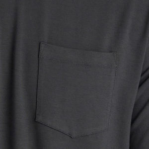 T-shirt unisexe à manches longues en coton avec tissu tricoté doux anti-boulochage, coupe ample pour la gym et les tenues décontractées - Product Image 5