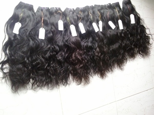 ผมแท้บราซิลอินเดียเวอร์จิ้นเรมี่ ยี่ห้อเซเว่นฮิลส์ รุ่นขายดีที่สุด สีธรรมชาติ แบบลอนบอดี้เวฟ ทอผมด้วยเครื่องจักร แบบดับเบิ้ลเวฟท์ หนา 4 เส้น - Product Image 1