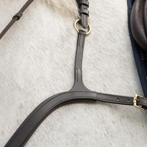 Harnais de polo pour cheval, rembourré et doux, conçu pour un confort optimal, une position de selle sécurisée et une utilisation pour l'entraînement équestre. - Product Image 4