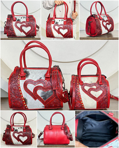 Bolsa de Viaje de Cuero Vacuno Hecha a Mano de Gran Capacidad, Bolsa de Deporte y Fitness Moderna para Hombres y Mujeres - Product Image 3