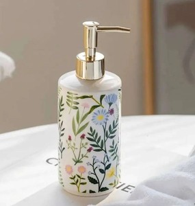 Distributeur de lotion en métal de luxe, parfait pour les salles de bain, cuisines, maisons, hôtels, appartements et bureaux modernes - Product Image 3
