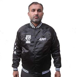 Patchs brodés personnalisés, broderie vintage 3D, veste varsity en satin, haute qualité, 100% polyester, séchage rapide, personnalisable pour homme - Product Image 1