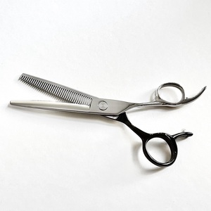 Chuyên Nghiệp Cắt Tóc Tóc Kéo 6.5 Inch Mỏng Kéo Thiết Kế Độc Đáo Có Thể Điều Chỉnh Vít Cong Lưỡi Tip Titan Mạ - Product Image 6