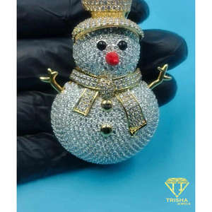 Collar Hip Hop Unisex de Lujo con Colgante de Muñeco de Nieve y Moissanita Completamente Engastada en Plata de Ley 925 - Product Image 4