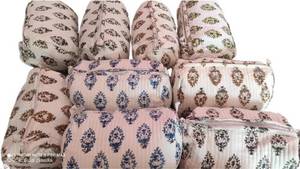 Lot en gros, Trousse de toilette en coton indien imprimé à la main, Sac de voyage, Pochette à maquillage, Trousse de toilette matelassée, Trousse de rasage - Product Image 4