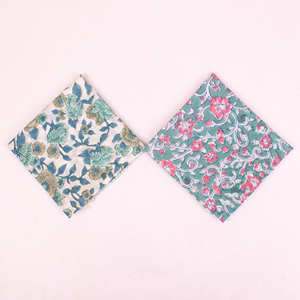 Hermoso Pañuelo Cuadrado de Algodón Estampado a Mano para Mujer, con Diseño Floral Multicolor, Estilo Boho - Product Image 3