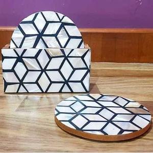 Ensemble de dessous-de-verre personnalisés en os incrusté, dessous-de-verre de table faits à la main de luxe - Product Image 5