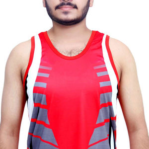 Débardeur sans manches pour homme, imprimé géométrique rouge, en polyester anti-humidité, vêtement de tennis, coupe athlétique, toutes saisons - Product Image 5