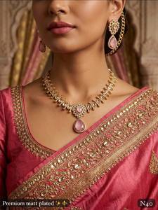 Fancy Collection High Quality Gold Plated Geometric Claw Setting Classic Wedding Imitation Pearl Latest Designed Women's <b>Set</b> - Product Image 4