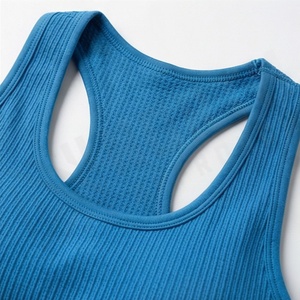 Ensemble de yoga cinq pièces pour femme, haut et bas, personnalisable avec logo, tenue de sport, vêtements d'exercice, vêtements de sport - Product Image 4