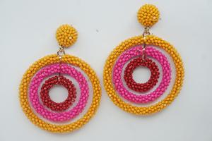 Pendientes de moda con cuentas de vidrio, pendientes envolventes de cuentas pequeñas, pendientes de tuerca hechos a mano para mujeres y niñas, nuevos diseños, modelo. - Product Image 2