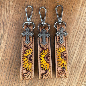 พวงกุญแจหนังแท้วินเทจแฟชั่นส่วนบุคคลทนทานพวงกุญแจหนังเป็นเครื่องมือพร้อมสายคล้องข้อมืองานตามสั่ง - Product Image 2