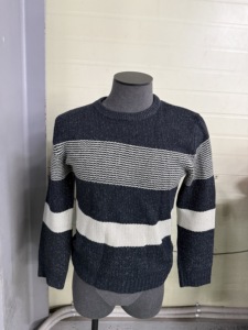 Ropa Usada: Suéteres para Hombre - Product Image 5