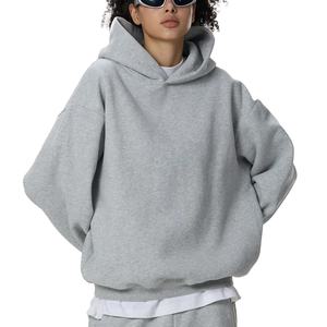 Sweat-shirt à capuche unisexe coupe ample et large en molleton épais 350 GSM, motif cœur, broderie personnalisée - Product Image 1