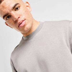 Conjunto de chándal de lujo para hombre, recién llegado, sudadera y pantalones de diseño personalizado para hombre, traje deportivo de entrenamiento OEM ODM para hombre - Product Image 2