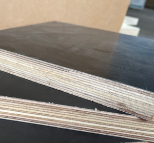 Contrachapado Fenólico de 1220x2440mm y 18mm de Espesor, Recubierto con Película Negra, para Encofrados de Construcción Marina, Núcleo de Goma/Pino - Product Image 6