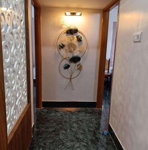 Modern Metal Foliage Wall <b>Art</b> Circular Design Gold Frame Handmade Decor for Home Decoration Medium 25-32 Inch - Product Image 1