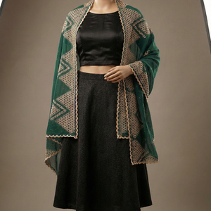 Vente en gros de châles islamiques de grande taille en couleurs assorties |   Voile léger en polyester respirant brodé de fleurs en strass dorés pour l'été au quotidien - Product Image 3