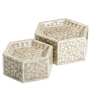 Splendide support à gâteau en nacre, ensemble de boîtes hexagonales peu profondes en coquillages floraux anthracite pour réceptions haut de gamme - Product Image 1