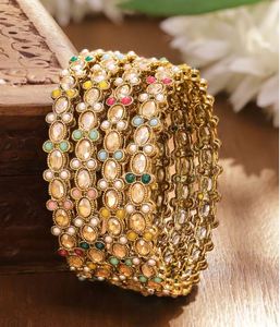 Brazaletes Vintage de Latón con Imitación de Rodio, Perlas de Imitación y Cristales de Estrás, Joyería Certificada para Mujer para Fiestas - Product Image 2