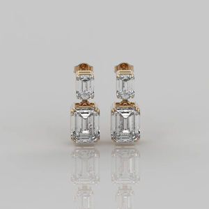 ต่างหูทรงหยดน้ำคู่ประดับมอสซาไนต์ทรงเหลี่ยมมรกต เงินแท้ 925 ดีไซน์ทันสมัย เหมาะสำหรับผู้หญิง เป็นของขวัญในโอกาสแต่งงาน งานหมั้น งานครบรอบ หรืองานปาร์ตี้ - Product Image 1