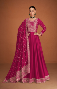 Traje Anarkali Moderno de Seda Premium Bordado por Diseñadores, Semi-Cosido, para Bodas, Diwali y Fiestas - Product Image 3