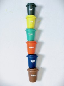 Café instantáneo liofilizado: Set de cápsulas de café coloridas con etiquetas diarias para amantes del café instantáneo - Product Image 5
