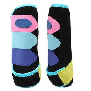 Bottes de brossage pour chevaux avec garniture en corail, taille M, en nylon, ARMANDIOUS INDUSTRIES - Product Image 1