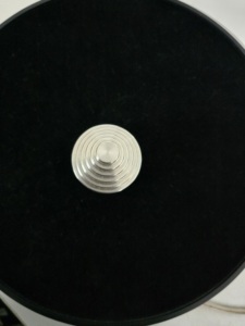 Polea de Latón Mecanizada con CNC de Precisión - Poleas Industriales Personalizadas con Electroerosión por Hilo para Maquinaria y Transmisión - Product Image 5