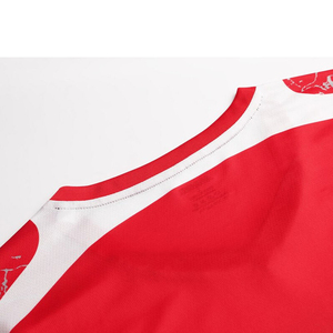Camiseta Deportiva Sublimada Personalizada al por Mayor para Hombre, Cuello en V, Diseño Degradado, Transpirable, Ropa Deportiva OEM - Product Image 6